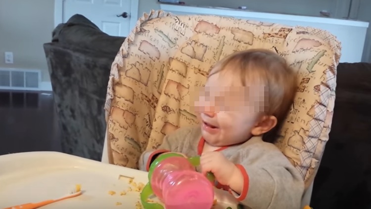 Babies' Funny Reactions